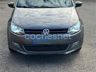 Gris / plata Usado 2010 VW Polo Advance Berlina | 5800 € (Precio justo)