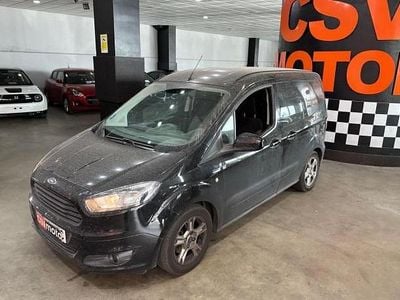 Usado Ford Tourneo 100 CV (73 kW) 2018