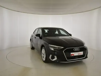 Usado Audi A3 Advanced Plus 116 CV (85 kW) 2022 Negro Berlina