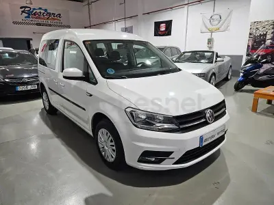 Usado VW Caddy Beach 102 CV (75 kW) 2019 Blanco Monovolumen