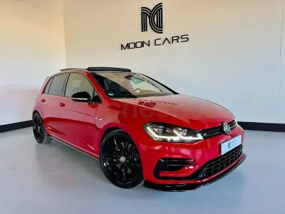 Usado VW Golf VII R 300 CV (220 kW) 2019 Rojo Berlina
