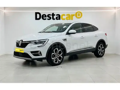Usado Renault Arkana Intens 145 CV (106 kW) 2022 Blanco SUV