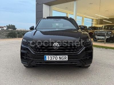 Usado VW Touareg R-line 286 CV (210 kW) 2023 Negro SUV