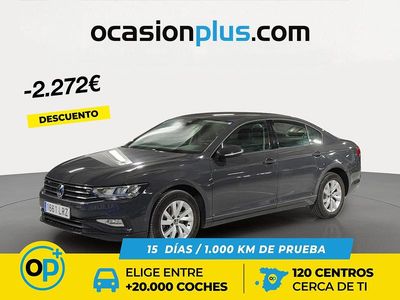 Usado VW Passat 150 CV (110 kW) 2021 Gris Berlina