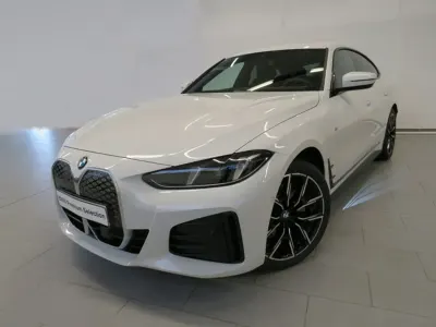 Usado BMW i4 Comfort Edition 250 kW (340 CV) 2025 Eléctrico Berlina