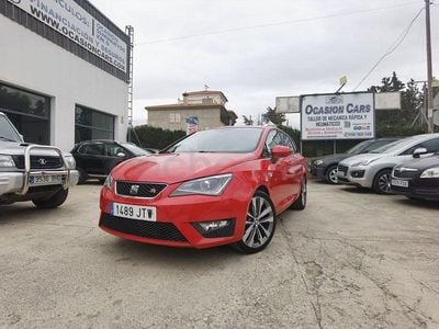 Usado Seat Ibiza ST Crono 105 CV (77 kW) 2016 Rojo Familiar