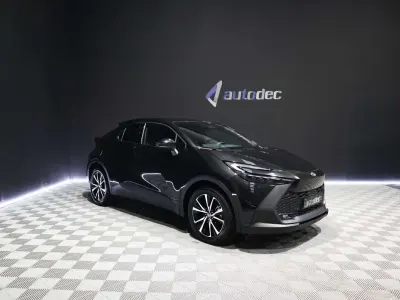 Begagnad Toyota C-HR