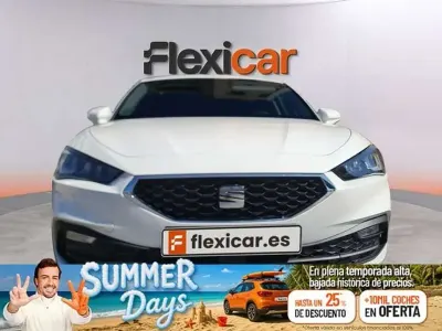 Usado Seat Leon Style 116 CV (85 kW) 2024 Blanco Utilitario