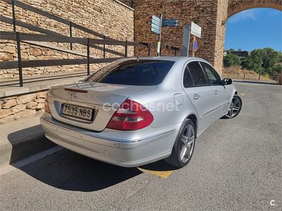 Mercedes E270