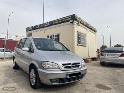 Gris Usado 2005 Opel Zafira Monovolumen | 1999 €