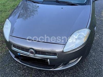 Beige Usado 2008 Fiat Bravo Dynamic Utilitario | 2000 € (Precio justo)