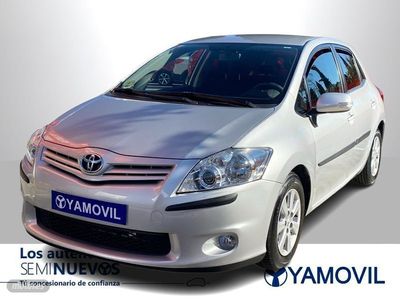 usado Toyota Auris 90D Active 66 kW (90 CV)