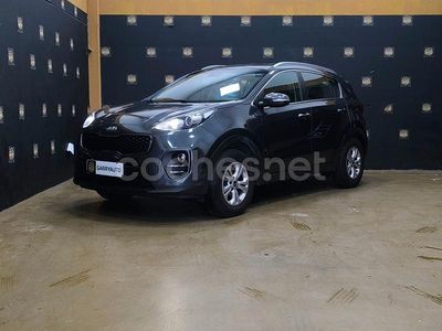Gris / plata Usado 2017 Kia Sportage SUV | 10.990 € (Precio justo)