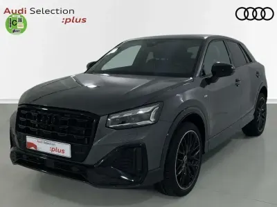 Usado Audi Q2 Ambiente 150 CV (110 kW) 2025 Gris SUV