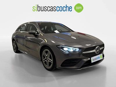 Usado Mercedes CLA200 Shooting Brake 150 CV (110 kW) 2021 Gris/plata Familiar