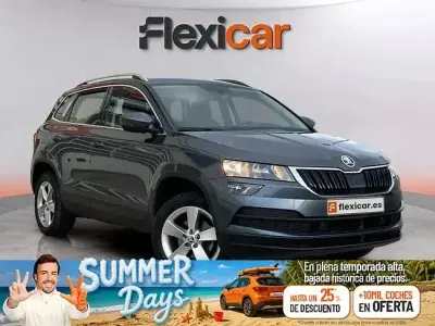 Usado Skoda Karoq Ambition 150 CV (110 kW) 2022 Gris SUV