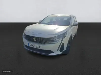 Usado Peugeot 5008 Allure 130 CV (95 kW) 2021 Blanco SUV