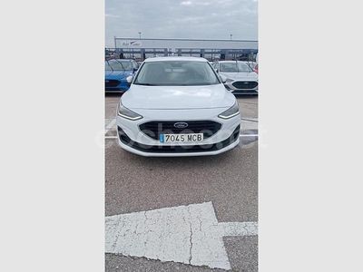 Usado Ford Focus Trend 120 CV (88 kW) 2022 Blanco Berlina