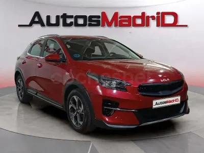 Usado Kia XCeed 120 CV (88 kW) 2022 Rojo SUV