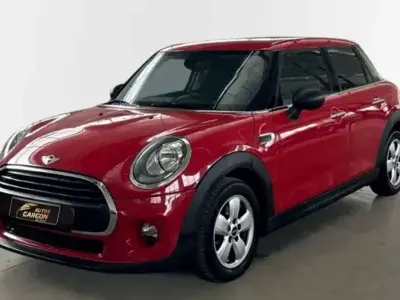 Usado Mini ONE 102 CV (75 kW) 2017 Rojo Utilitario