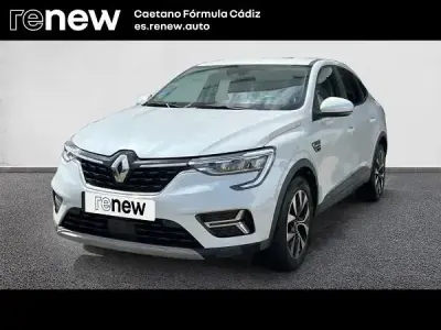Begagnad Renault Arkana Equilibre 140 HK (102 kW) 2023 Vit SUV