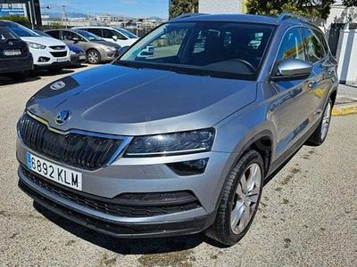 Usado Skoda Karoq Style 150 CV (110 kW) 2018 Gris / plata SUV