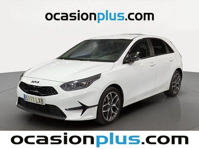 Usado Kia Ceed 120 CV (88 kW) 2022 Blanco Utilitario