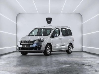 Begagnad Peugeot Partner Tepee Active 99 HK (72 kW) 2017 Grå Minibuss