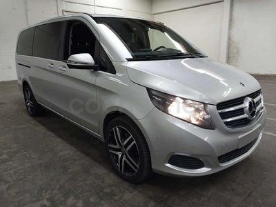 Usado Mercedes V250 Avantgarde 204 CV (150 kW) 2018 Gris / plata Monovolumen