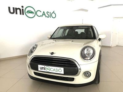 Usado Mini ONE 102 CV (75 kW) 2020 Beige Utilitario