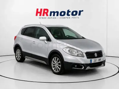 Usado Suzuki SX4 S-Cross 120 CV (88 kW) 2014 Gris / plata SUV
