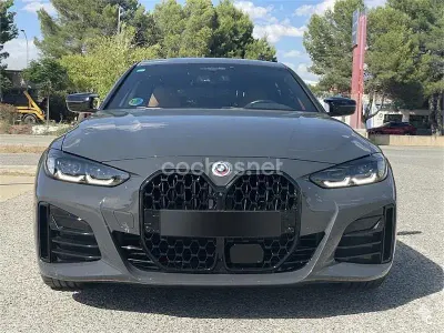 Usado BMW M440 M Sport 374 CV (275 kW) 2023 Gris / plata Berlina