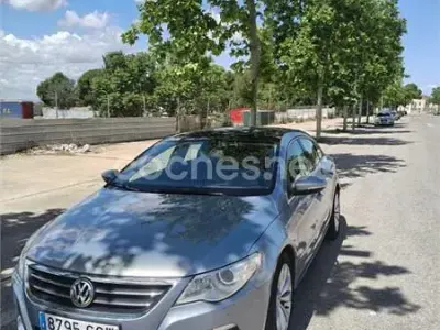 Usado VW Passat 140 CV (102 kW) 2008 Gris / plata Berlina
