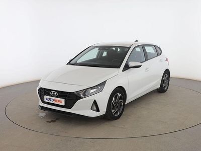 Blanco Usado 2022 Hyundai i20 Utilitario | 14.599 € (Un poco caro)