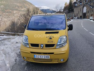 Amarillo Usado 1999 Renault Trafic Monovolumen | 10.499 €