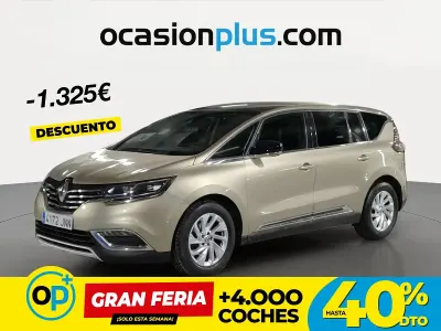 Usado Renault Espace Zen 160 CV (117 kW) 2016 Marrón Monovolumen