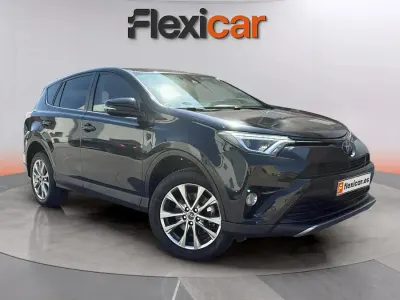 Käytetty Toyota RAV4 Advance 144 HP (105 kW) 2017 Musta Katumaasturi