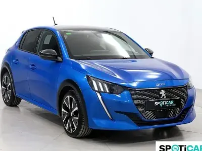 Usado Peugeot 208 GT-line 100 CV (73 kW) 2019 Azul Utilitario