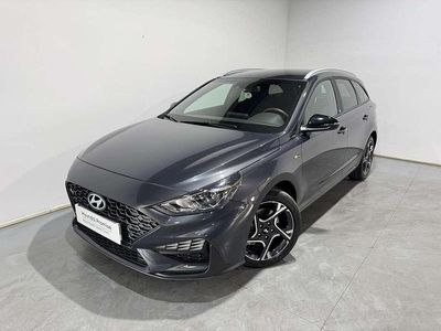 Gris Usado 2024 Hyundai i30 N Line Familiar | 23.500 €