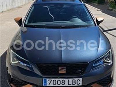 Usado Seat Leon ST 4Drive 300 CV (220 kW) 2019 Gris / plata Familiar