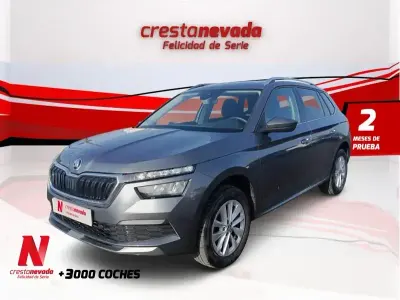 Usado Skoda Kamiq Selection 150 CV (110 kW) 2023 Gris / plata SUV