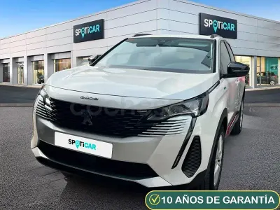 Usado Peugeot 3008 Style 130 CV (95 kW) 2021 Blanco SUV