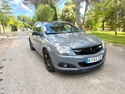 Usado Opel Astra GTC