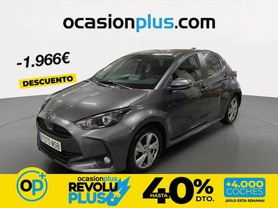 Usado Toyota Yaris Hybrid Active 116 CV (85 kW) 2024 Blanco Berlina