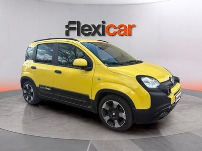 Usado Fiat Panda Cross Cross 71 CV (52 kW) 2024 Amarillo Utilitario