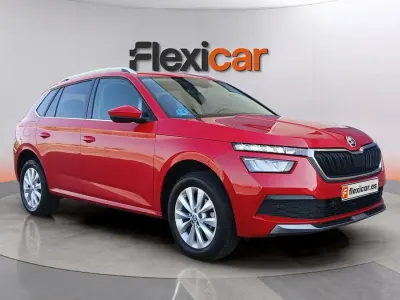 Usado Skoda Kamiq Selection 116 CV (85 kW) 2024 Rojo SUV