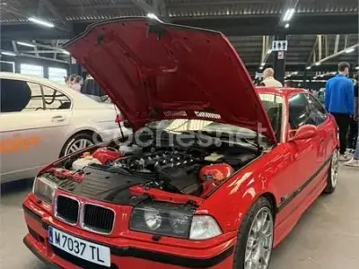 Usado BMW M3 285 CV (209 kW) 1996 Rojo Coupe
