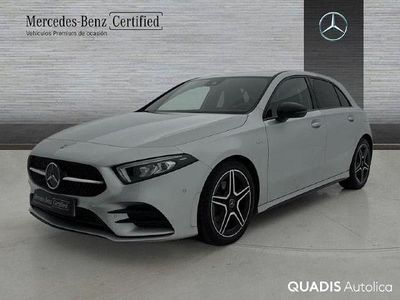 Usado Mercedes A200 AMG line 150 CV (110 kW) 2021 Plata iridio