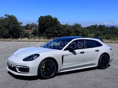 Porsche Panamera 4S