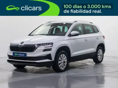 Usado Skoda Karoq Ambition 150 HP (110 kW) 2022 Branco SUV